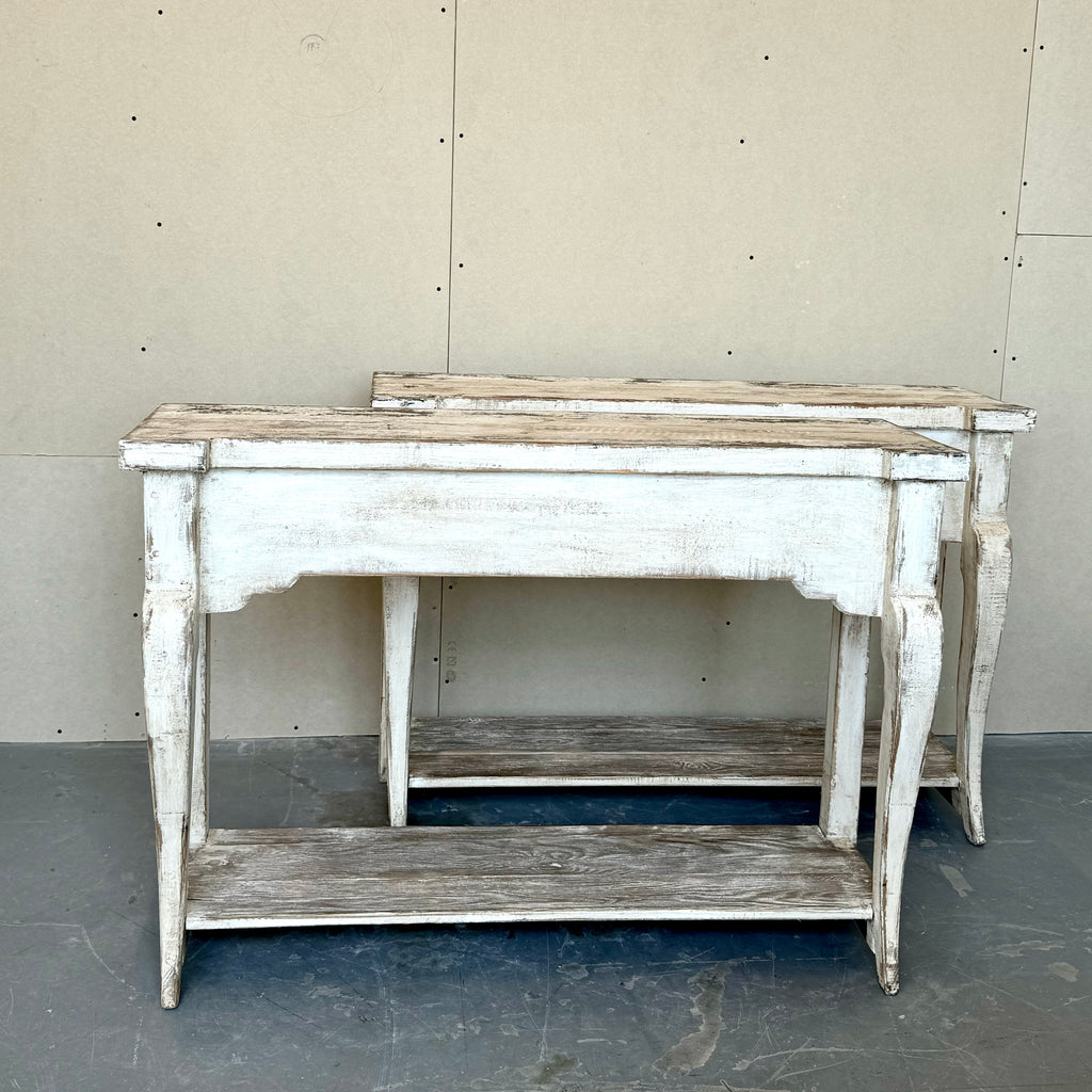 PAREJA DE CONSOLAS