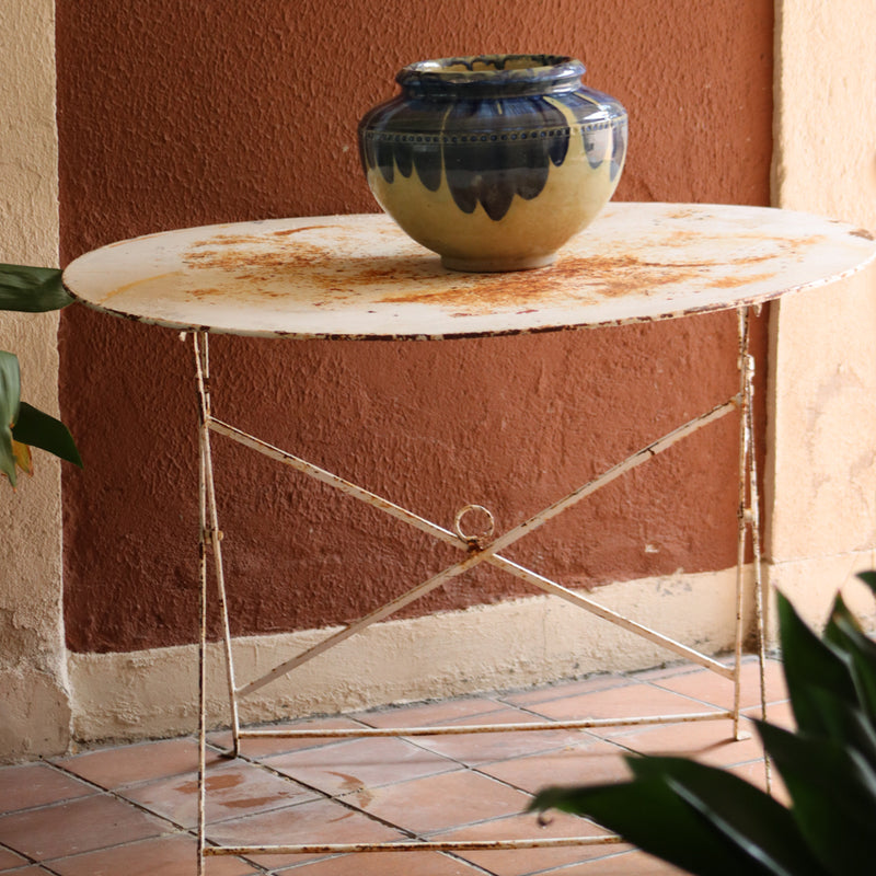 MESA DE HIERRO PLEGABLE